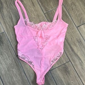 Missguided NWT pink lace, thong teddy. Snaps at the center. Size XL